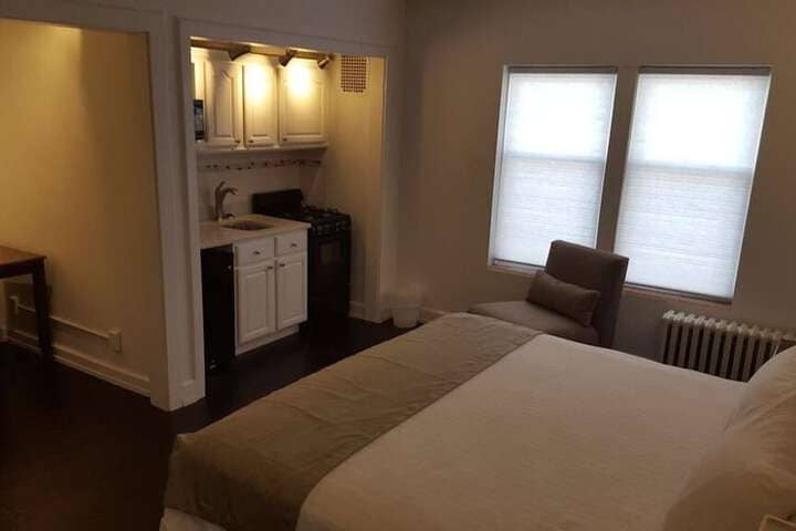 Room 28 of 117