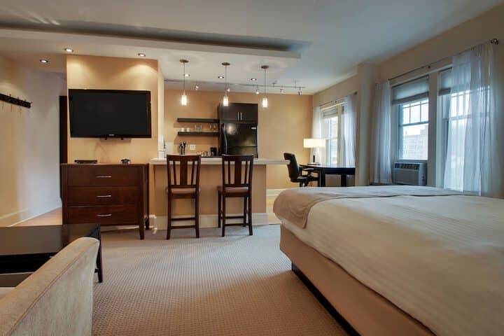 Room 46 of 117