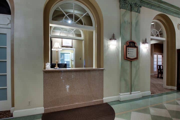 Hotel Interior 5 of 117